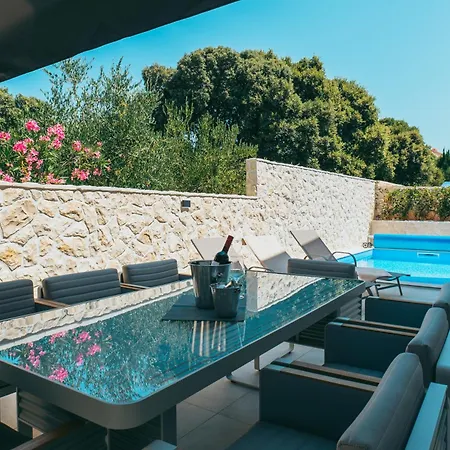 Villa Excellente