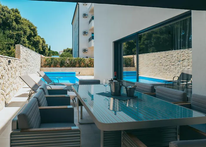 Вилла Excellente *