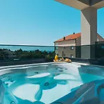 Excellente מאנדרה